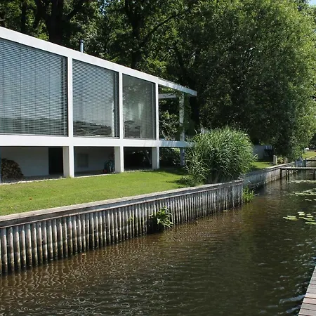 Båthotell Marina Hausboote Und Seelodge *