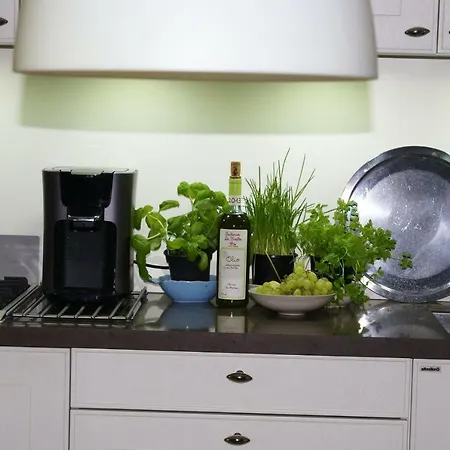 Ботель Marina Hausboote Und Seelodge Берлин