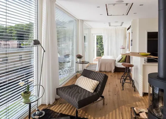 Marina Hausboote Und Seelodge Tekne